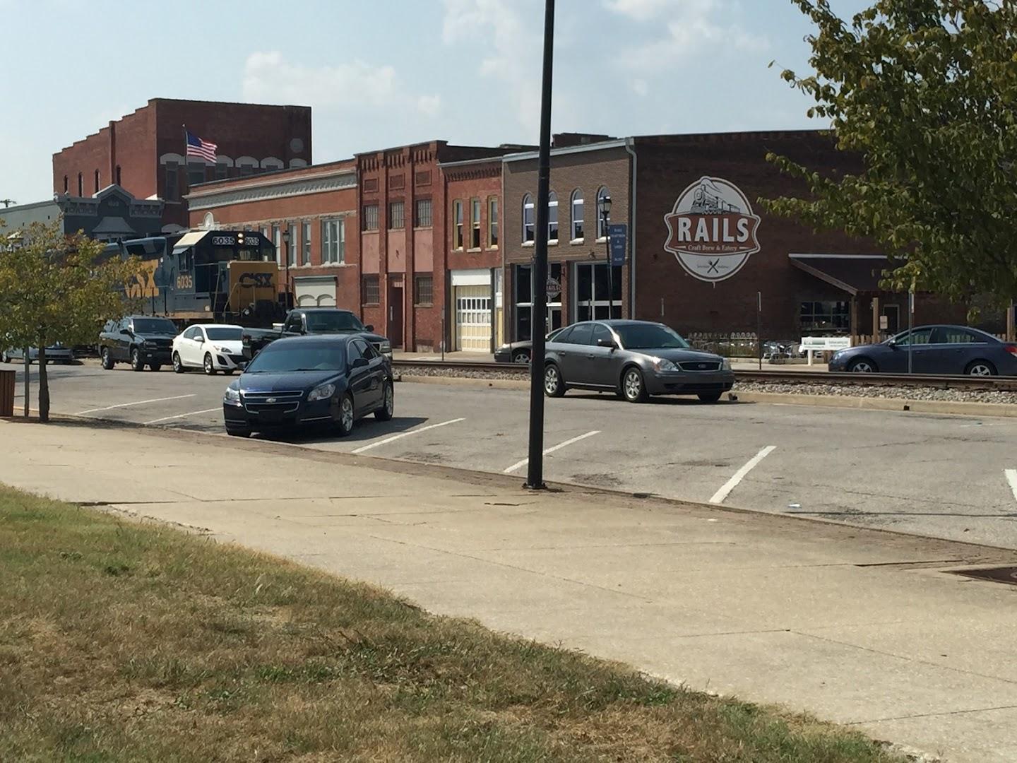 Rails Craft Brew & Eatery
